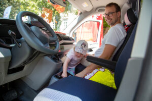 Kind in Rettungsaut